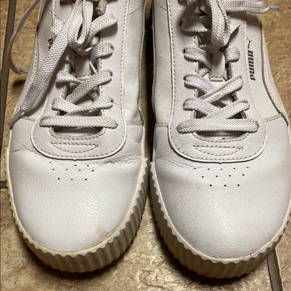 Women’s Puma Classic White Size 11 Sneakers Preppy Activewear Lifestyle - Picture 3 of 10